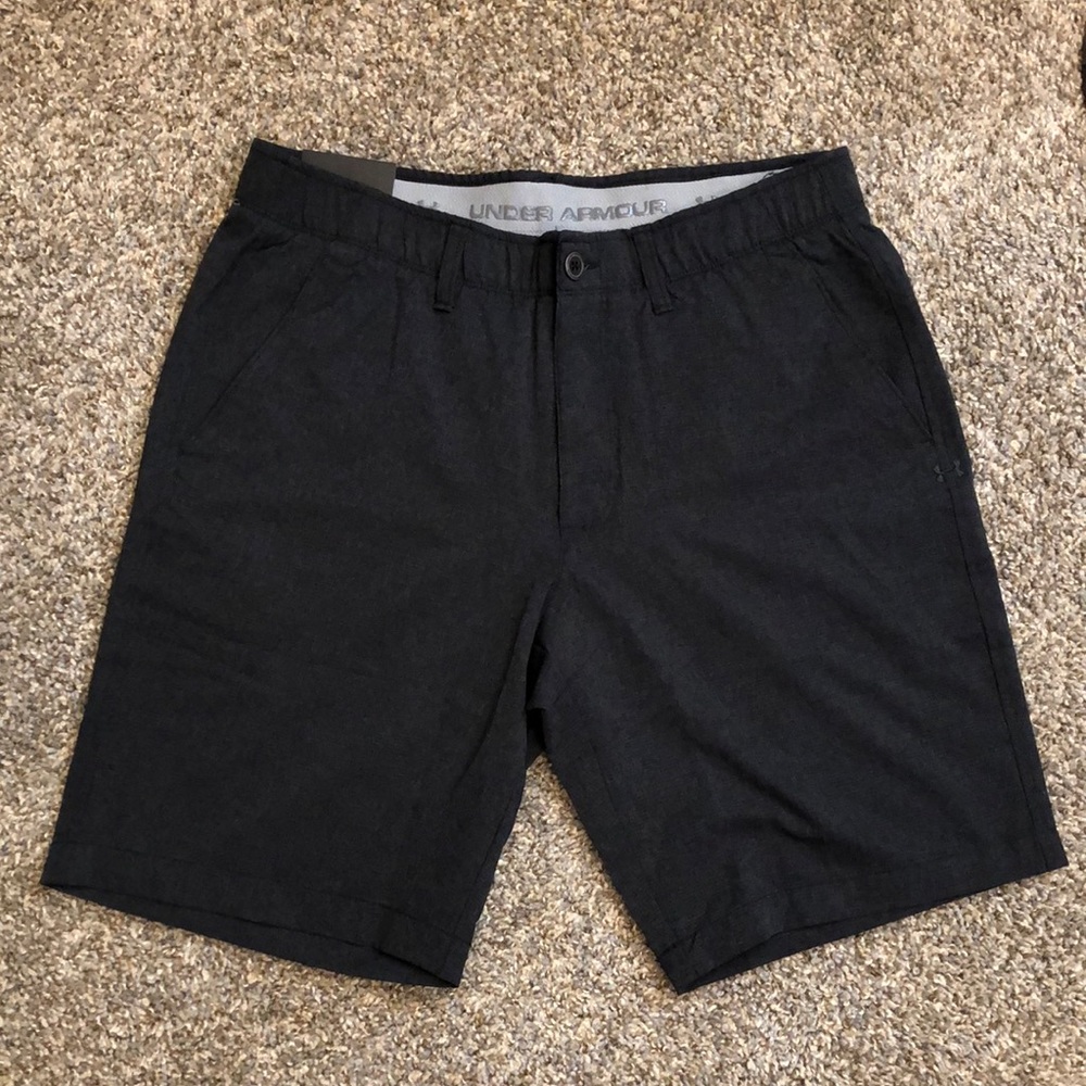 Under Armour match play vented short